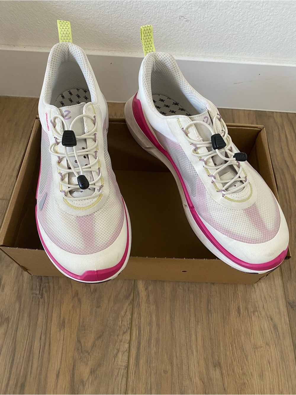 ECCO Women's Biom 2.2 Sneakers